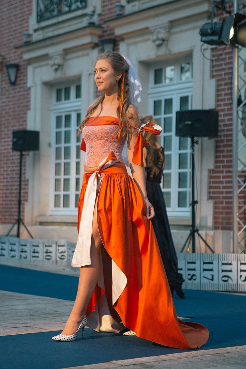 Robe de mariée orange- robe de mariée originale- short de mariage – dentelle- Zélia