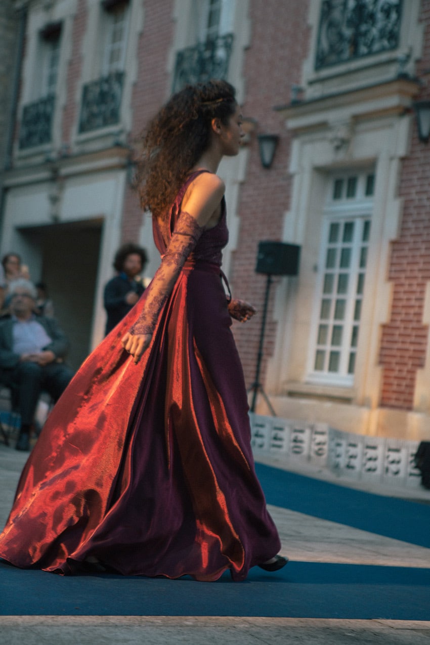 Robe du soir prune en dentelle- robe longue prune- robe de gala- Zélia- Montmartre