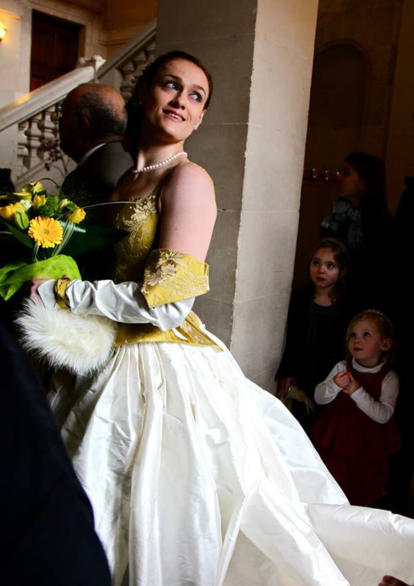 Robe de mariée princesse chic- bustier de mariée en dentelle- Zélia Sur La Terre Comme Au Ciel